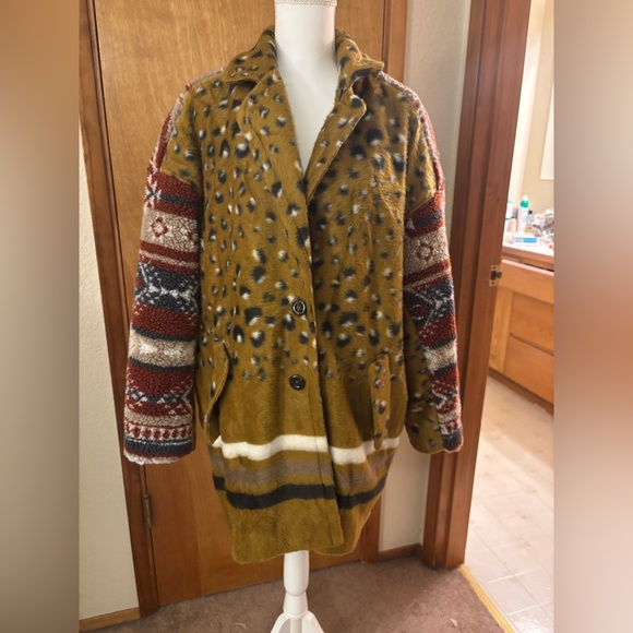 Anthropology Pilcro Aztec Leopard Print Faux Fur Jacket - Picture 3 of 14